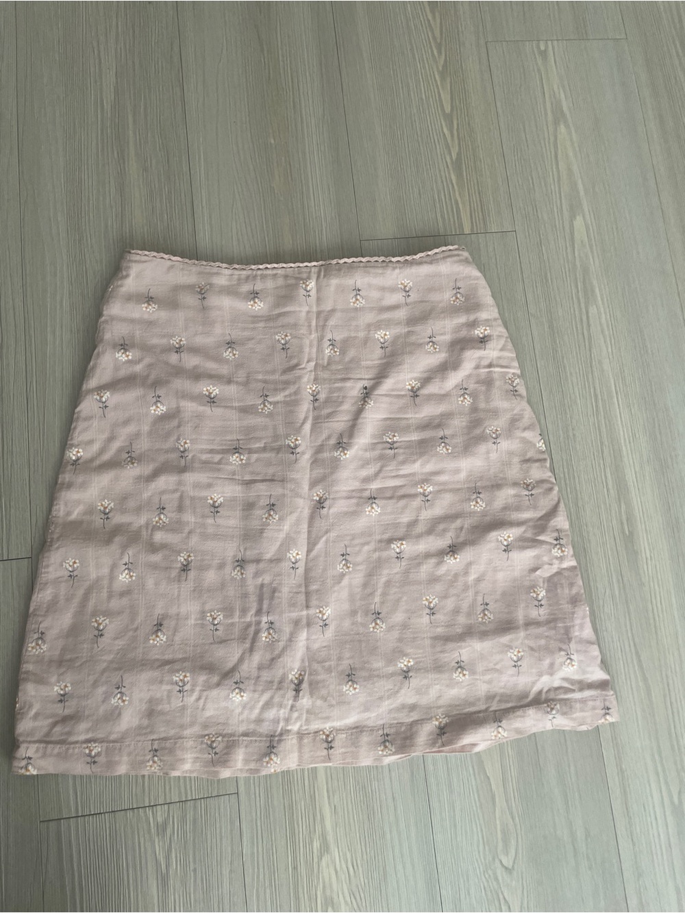 Brandy Melville Pale Pink Embroidered A-Line Skirt